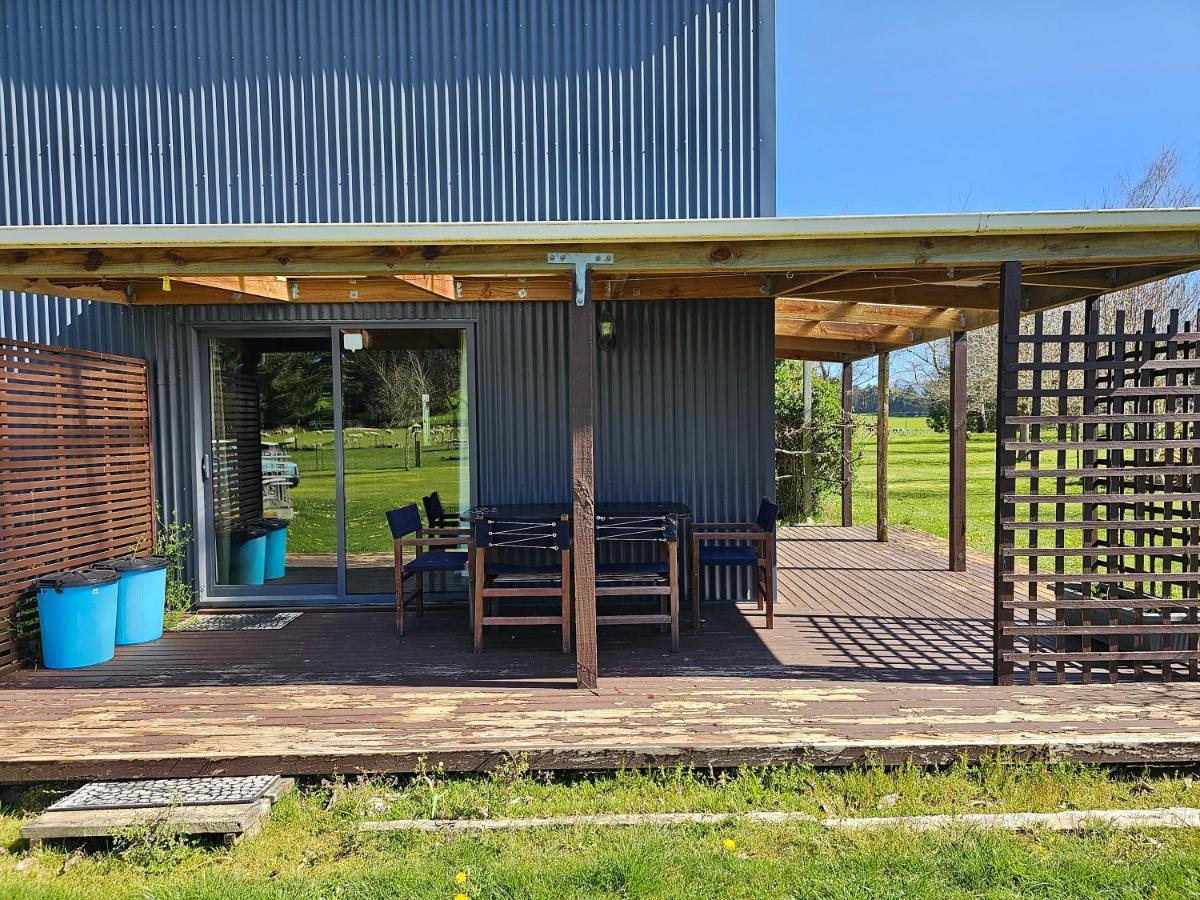 Te Anau Farm Cottage Esterno foto